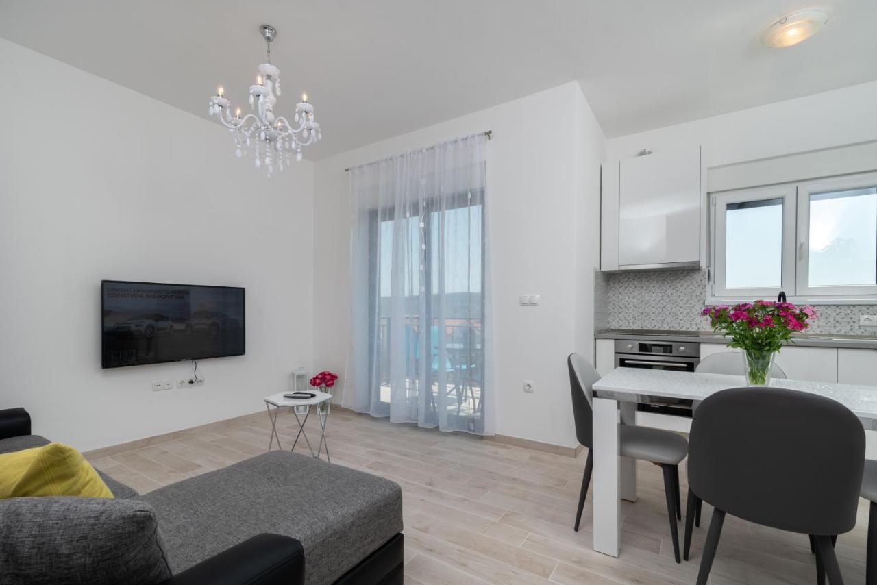 Apartman Pjer Трогір Екстер'єр фото